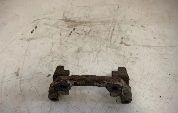 Opel Signum Brake caliper pad carrier rear 