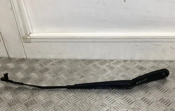 BMW X3 F25 Front wiper blade arm 7213272