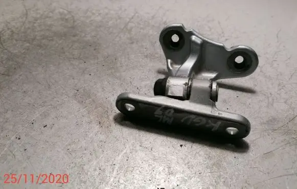 Mercedes-Benz GL X164 Rear door upper hinge
