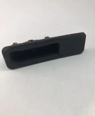BMW 2 F44 Tailgate/trunk/boot exterior handle 7405633