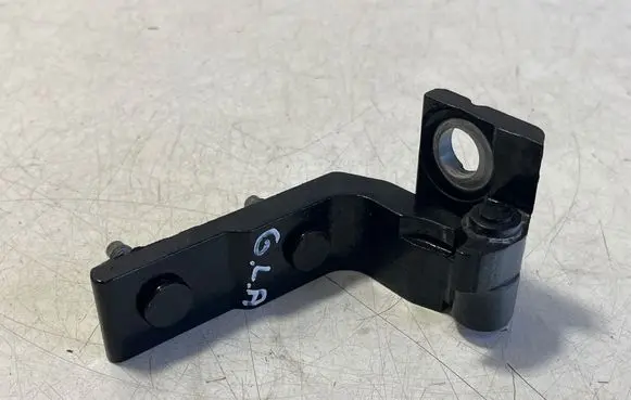 Mercedes-Benz GLB X247 Rear door lower hinge 