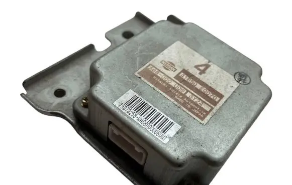 Nissan X-Trail T30 Airbag control unit/module 41650EQ070 A68000U06