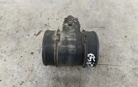 Opel Astra H Mass air flow meter 0280218142BOSCH