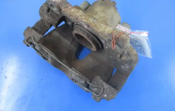 Opel Zafira A Front brake caliper