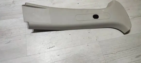 Dacia Duster (B) pillar trim (top) 8200732344 8200732339