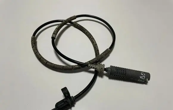 BMW 3 E90 E91 ABS rear brake sensor 6762476