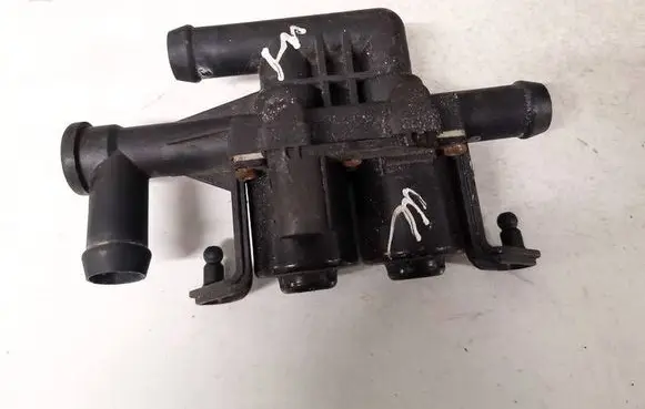 BMW 5 F10 F11 Coolant heater control valve 1147412221 6411931034901