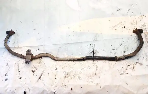 Volkswagen PASSAT B6 Front anti-roll bar/sway bar