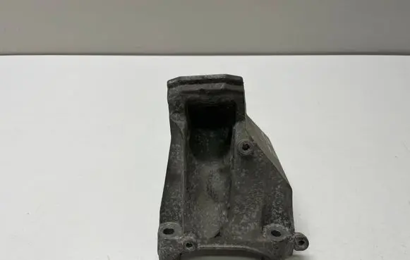 Audi A6 S6 C6 4F Engine mounting bracket 4F0199308AE