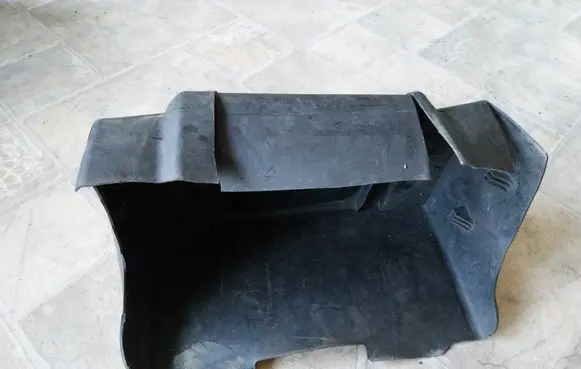 Volkswagen Transporter - Caravelle T5 Battery box tray 7H0915430