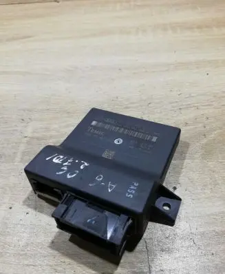 Audi A6 S6 C6 4F Gateway control module 4f0907468d