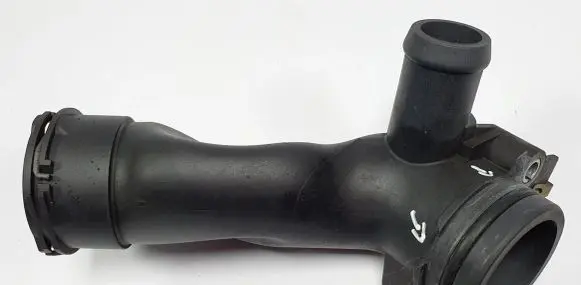 Mercedes-Benz E C207 W207 Engine coolant pipe/hose A2712002056