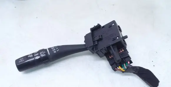 Hyundai Santa Fe Wiper control stalk 202005765