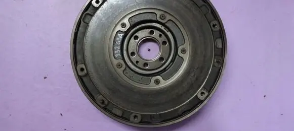 Ford Focus Flywheel 332GB
