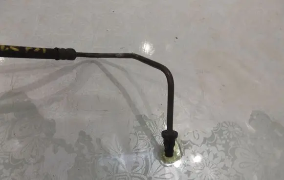Volkswagen PASSAT B6 Brake vacuum hose/pipe 