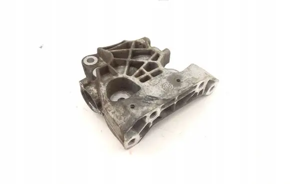 Land Rover Range Rover Velar Engine mount bracket GJ326030AA