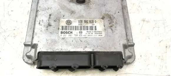 Volkswagen PASSAT B5 Engine control unit/module 038906018P 28SA3664 0281001720