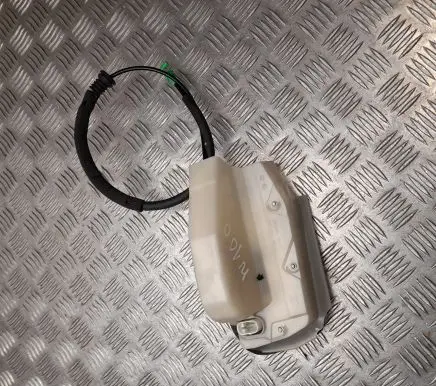 Tesla Model 3 Front door lock 106896300M