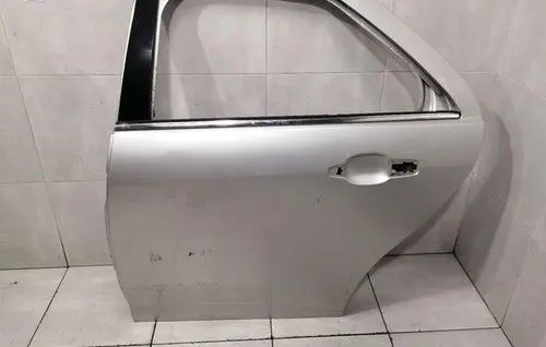 Cadillac STS Rear door 89022641