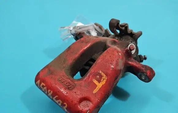 Rear brake caliper