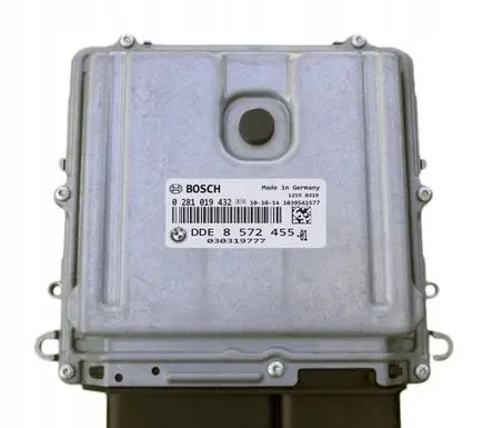BMW 5 F10 F11 Engine control unit/module 8572455