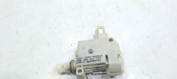 Volkswagen PASSAT B7 Fuel tank cap lock 3AA810773
