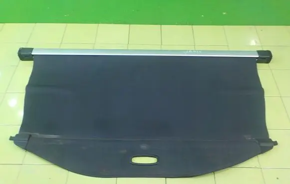 Hyundai Santa Fe Parcel shelf load cover UP183