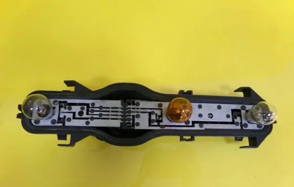 Renault Espace - Grand espace IV Tail light bulb cover holder 89023832