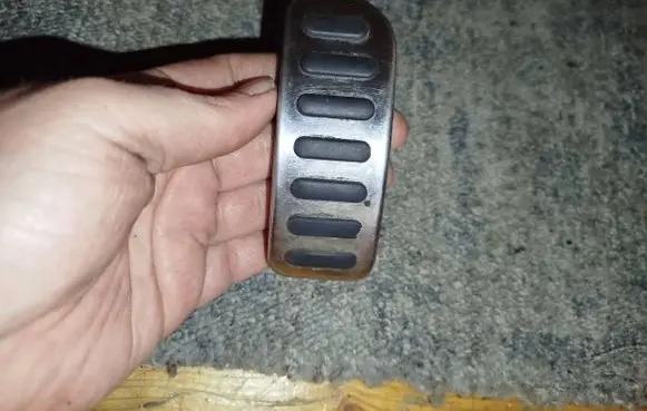 Audi TT Mk1 Accelerator throttle pedal 8N2721647B