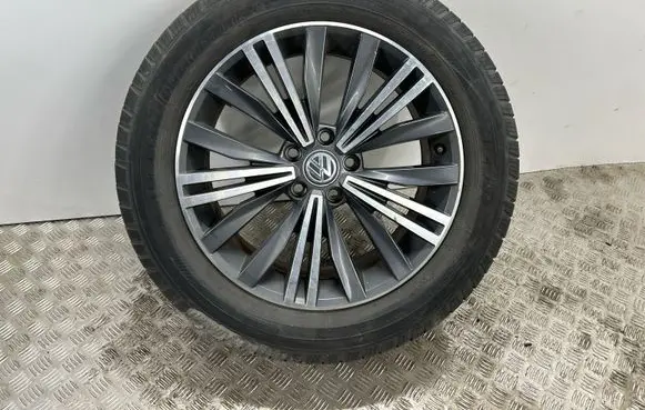 Volkswagen Tiguan Allspace R18 alloy rim 5NN601025L