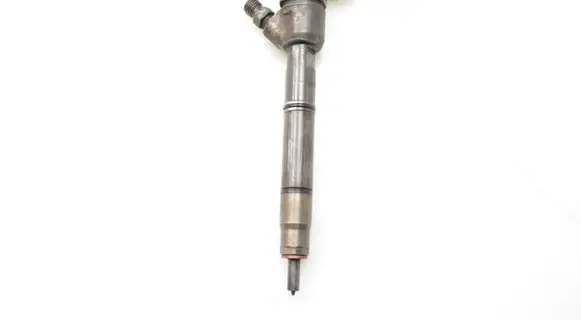Hyundai i40 Fuel injector 338002A800