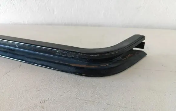 Chrysler Pacifica Sliding door upper top rail 
