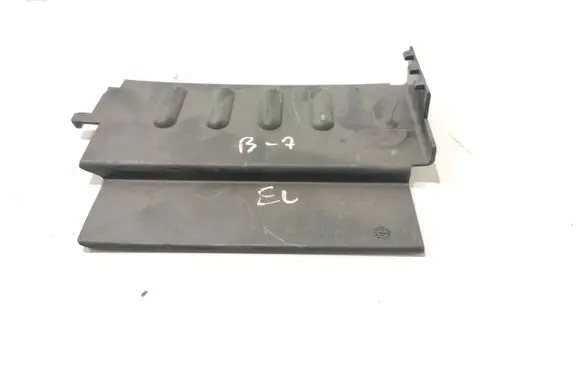 Volkswagen PASSAT B7 Other engine bay part 3AA906337