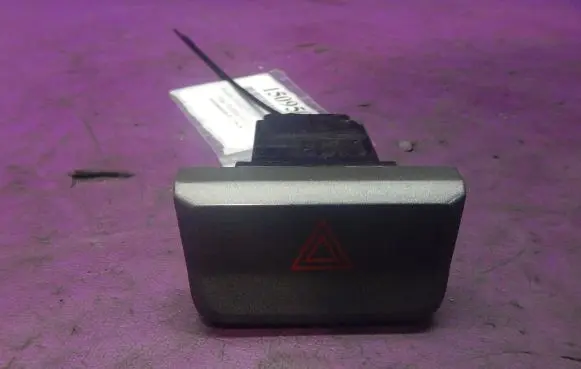 Hyundai Accent Hazard light switch 9379025000