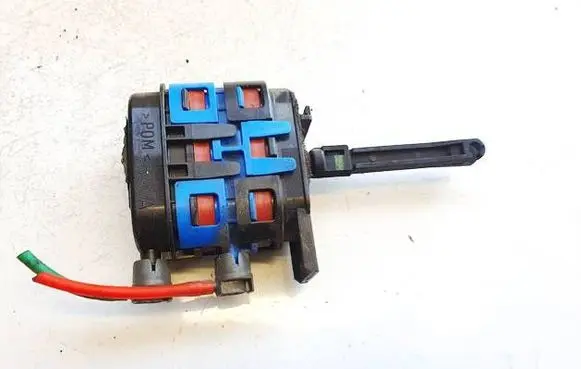 Mercedes-Benz CLK A208 C208 Central locking vacuum pump 