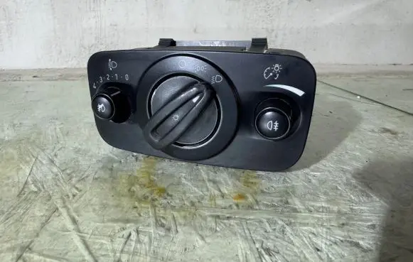 Ford Galaxy Light switch 8G9T13A024AD 10099398