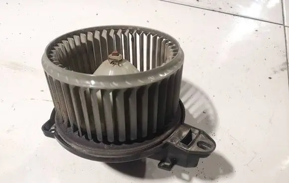 Audi A6 S6 C5 4B Heater fan/blower 0130111202