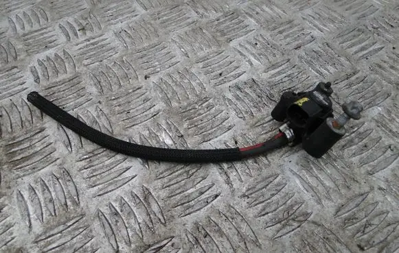 Mercedes-Benz V Class W447 Air pressure sensor A0101537228