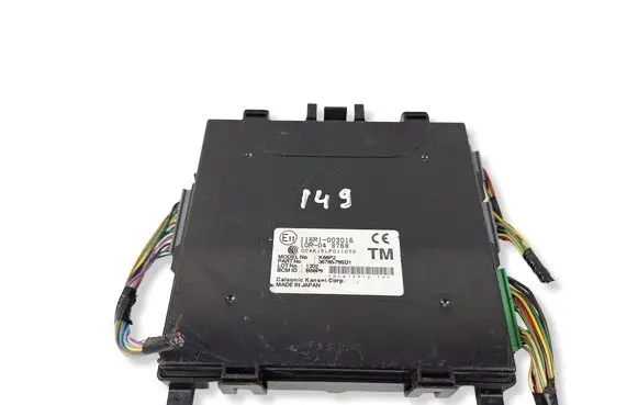 Suzuki Swift III Fuse module 3678579SD1 116RI003016