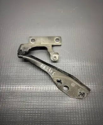 Volvo C30 Engine bonnet/hood hinges 31297727 30753597 3129791