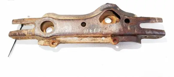 Ford Ranger Engine mounting bracket