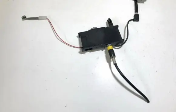 Peugeot 607 Antenna control unit 9687564680