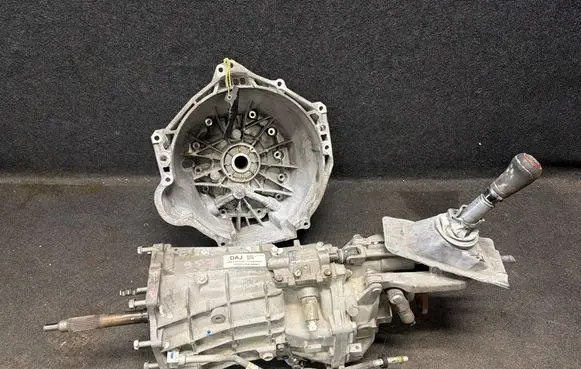 Chevrolet Camaro Manual 6 speed gearbox 811425800 24289007 1117213