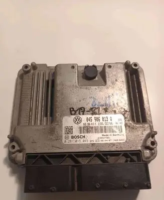 Skoda Fabia Mk2 (5J) Engine control unit/module 045906013Q 0281015049 045906013E
