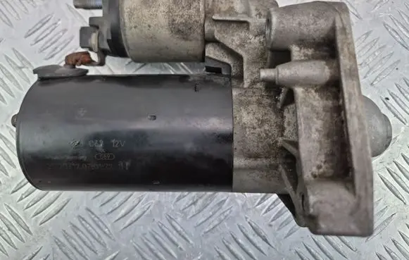 BMW 1 F20 F21 Starter motor 7631025 7638194