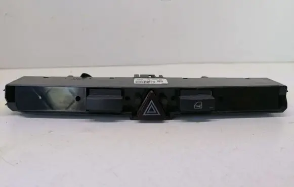 Opel Astra H Hazard light switch 13100105 03758075