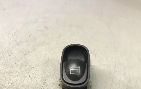 Mercedes-Benz C W203 Electric window control switch 2038200210