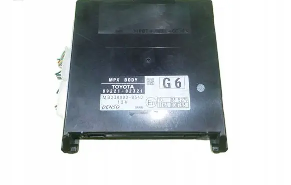 Toyota Auris 150 Central body control module 8922102321 17AB14