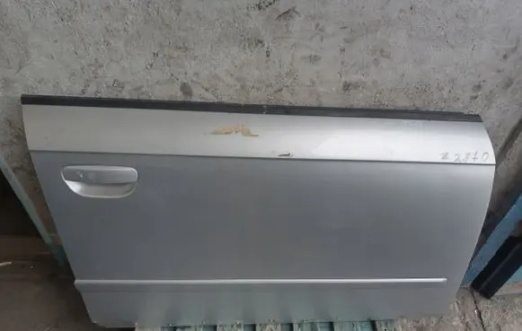 Audi A4 S4 B6 8E 8H Front door