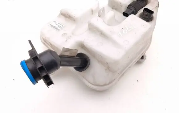 Porsche Taycan 9J1 Windshield washer fluid reservoir/tank 9J1955449F 21012710259